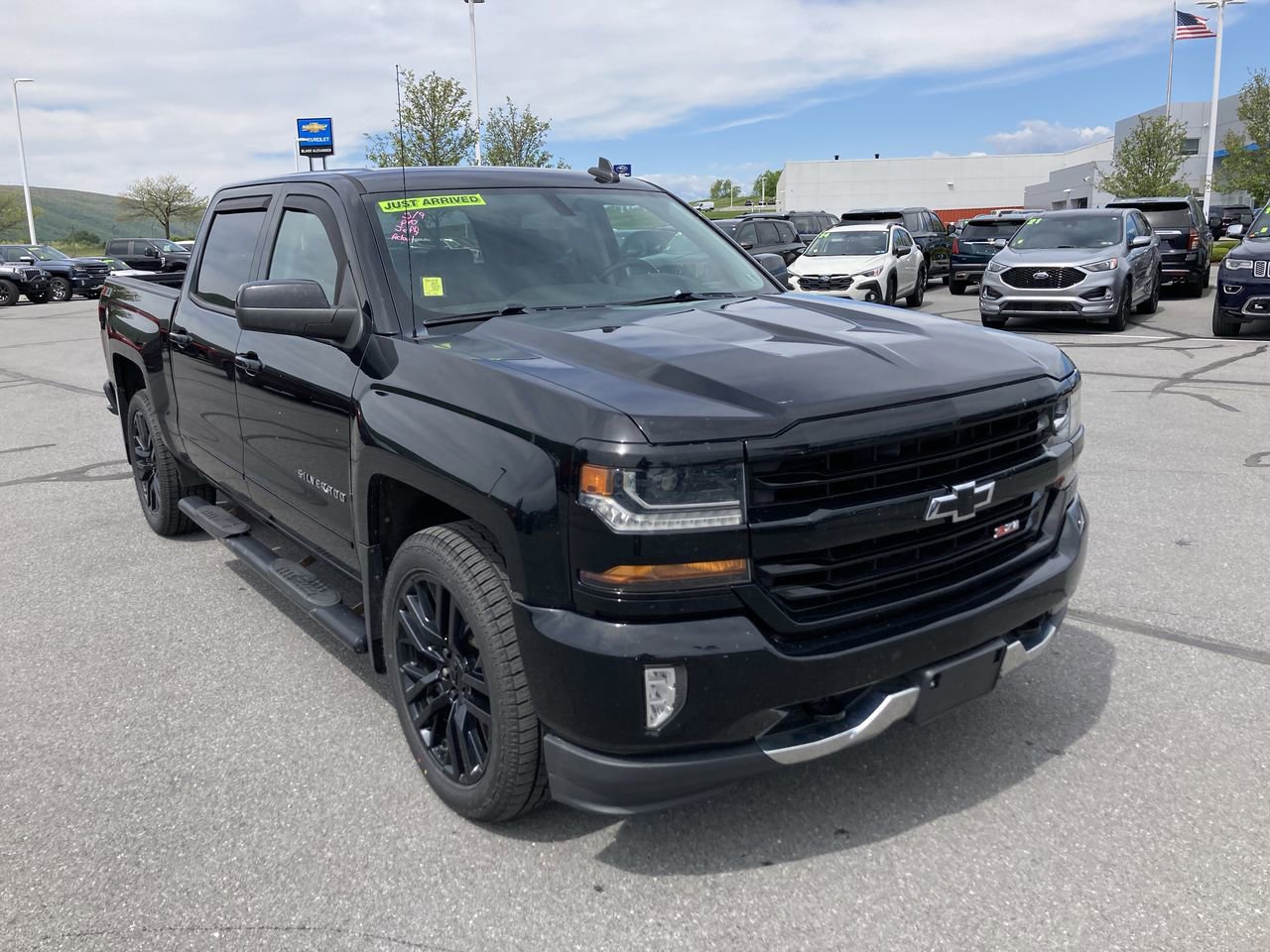 Used 2018 Chevrolet Silverado 1500 LT w/ All Star Edition AWD/4WD image 1
