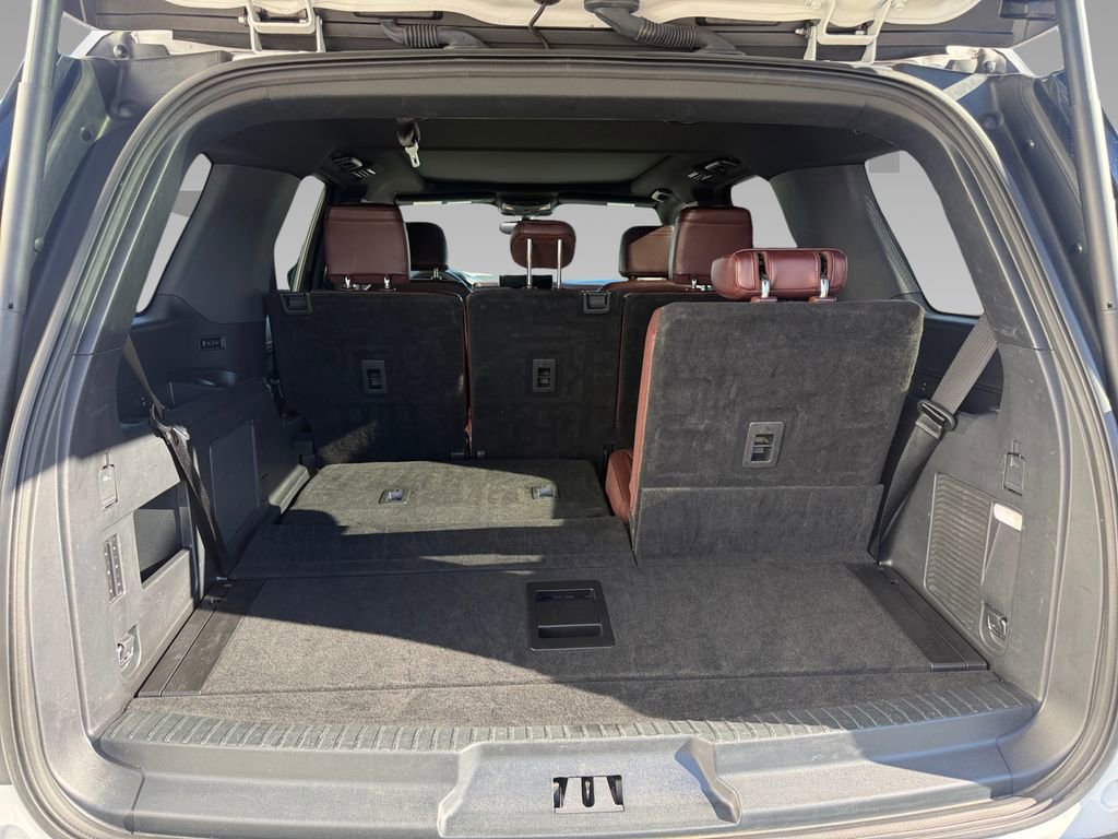 Used 2024 Ford Expedition Limited image 24