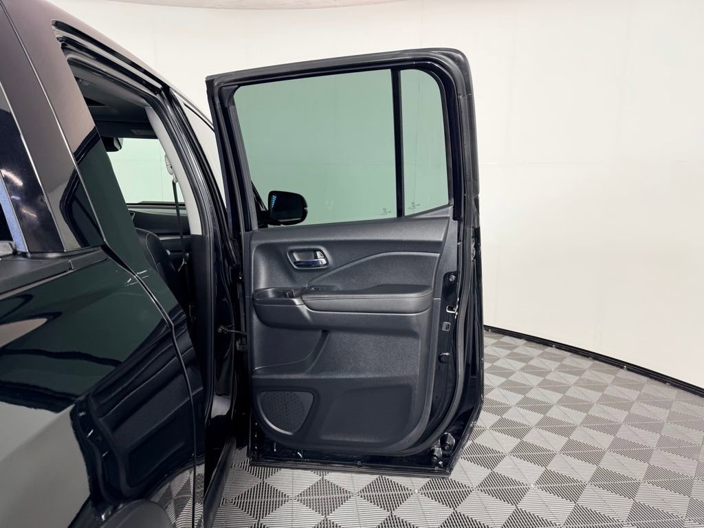 Used 2022 Honda Ridgeline RTL-E image 30