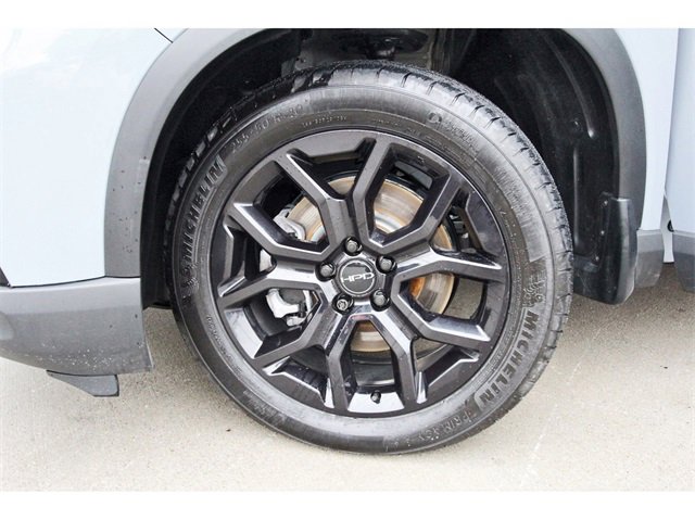 Used 2025 Honda Pilot Black Edition image 31