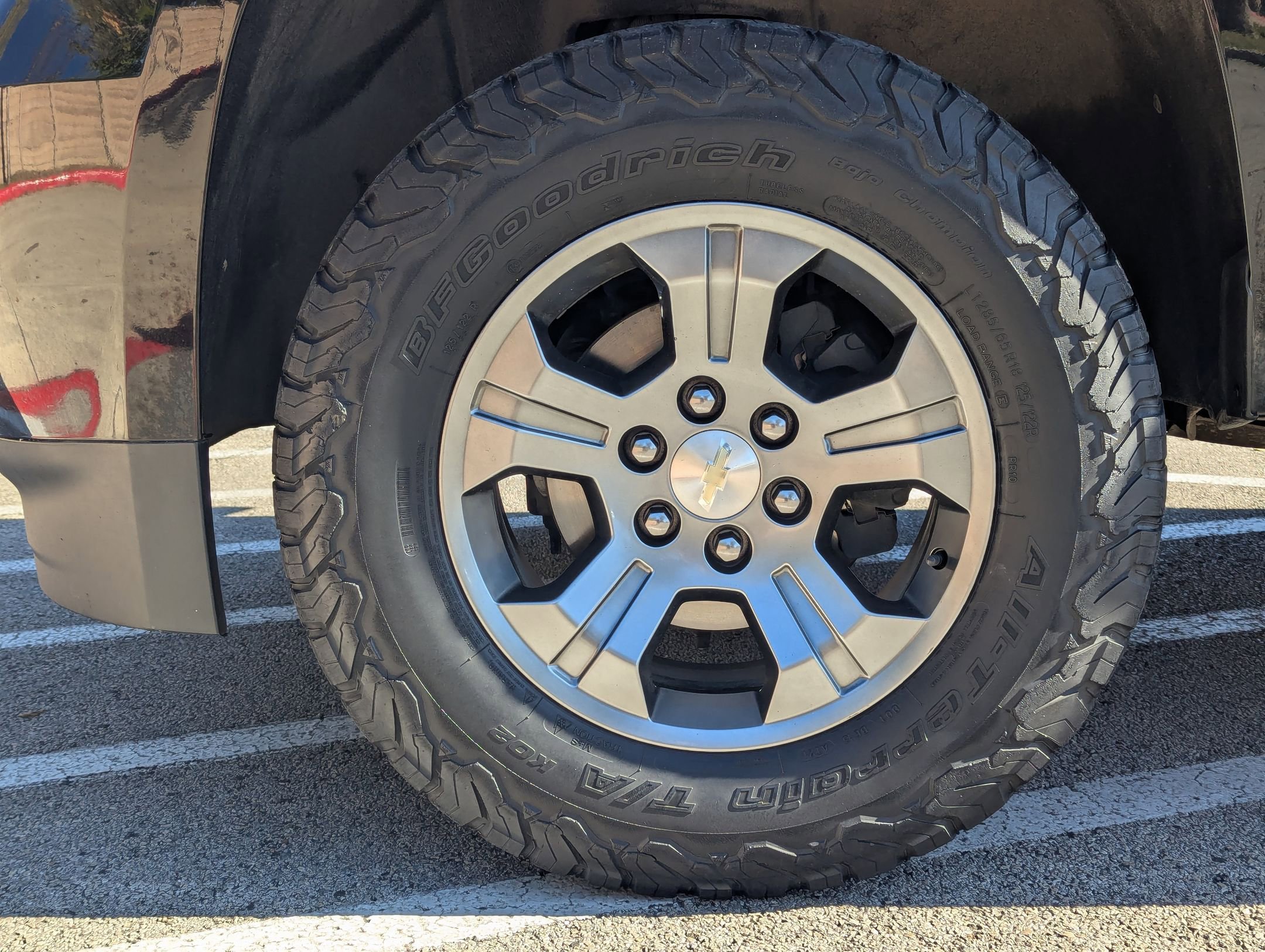 Used 2020 Chevrolet Tahoe LS image 30