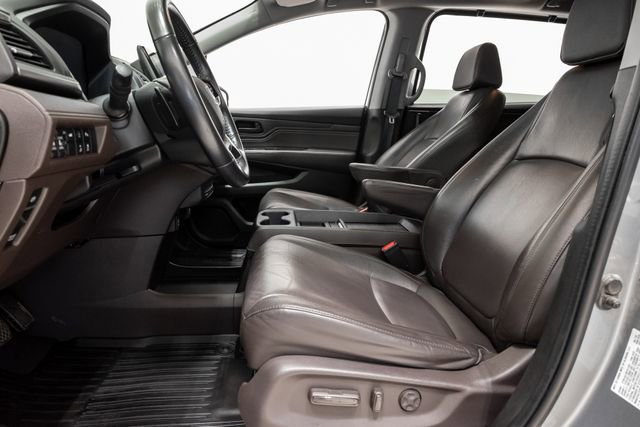 Used 2019 Honda Odyssey Touring image 12
