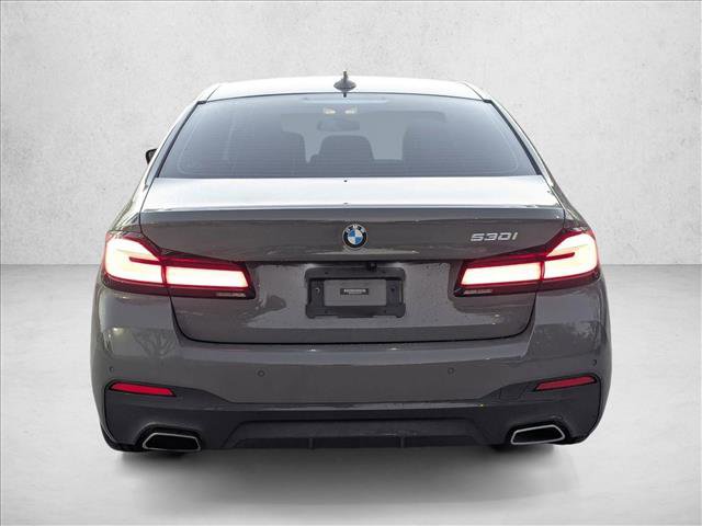 Used 2021 BMW 530i w/ M Sport Package image 6