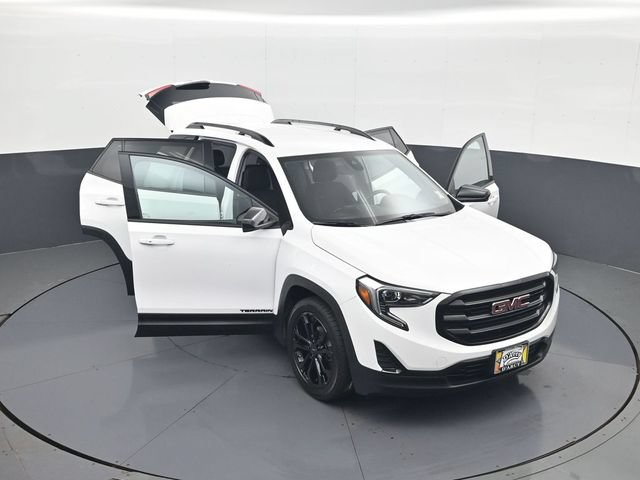 Used 2020 GMC Terrain SLE w/ Driver Convenience Package FWD image 29