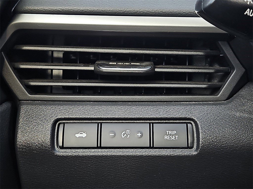 Used 2022 Nissan Altima 2.5 SR image 23