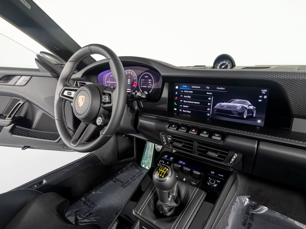 Certified 2026 Porsche 911 GT3 RWD image 37
