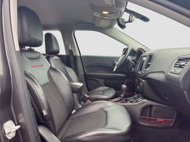 Used 2020 Jeep Compass Trailhawk image 17