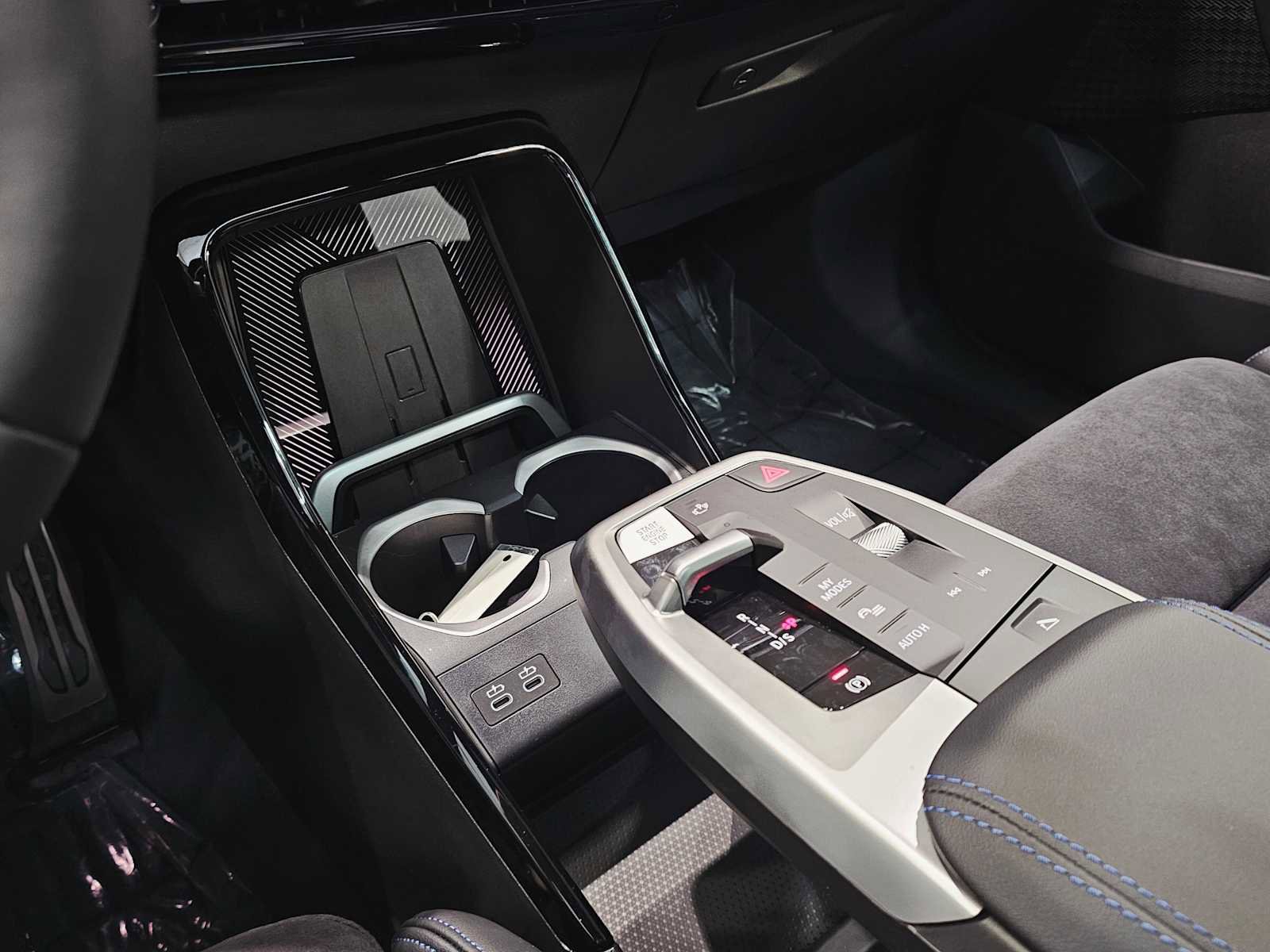 New 2025 BMW X1 xDrive28i image 17