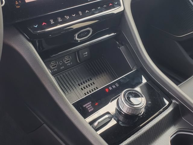New 2026 Jeep Grand Cherokee Limited AWD/4WD image 13