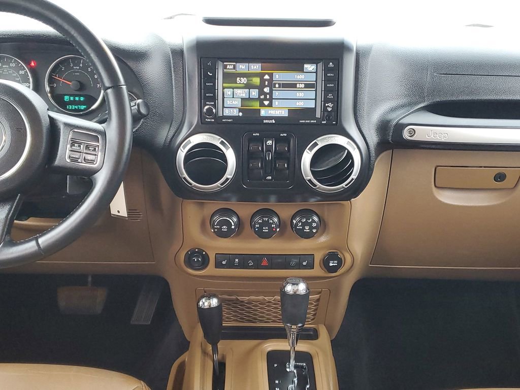 Used 2014 Jeep Wrangler Unlimited Sahara w/ Connectivity Group image 20