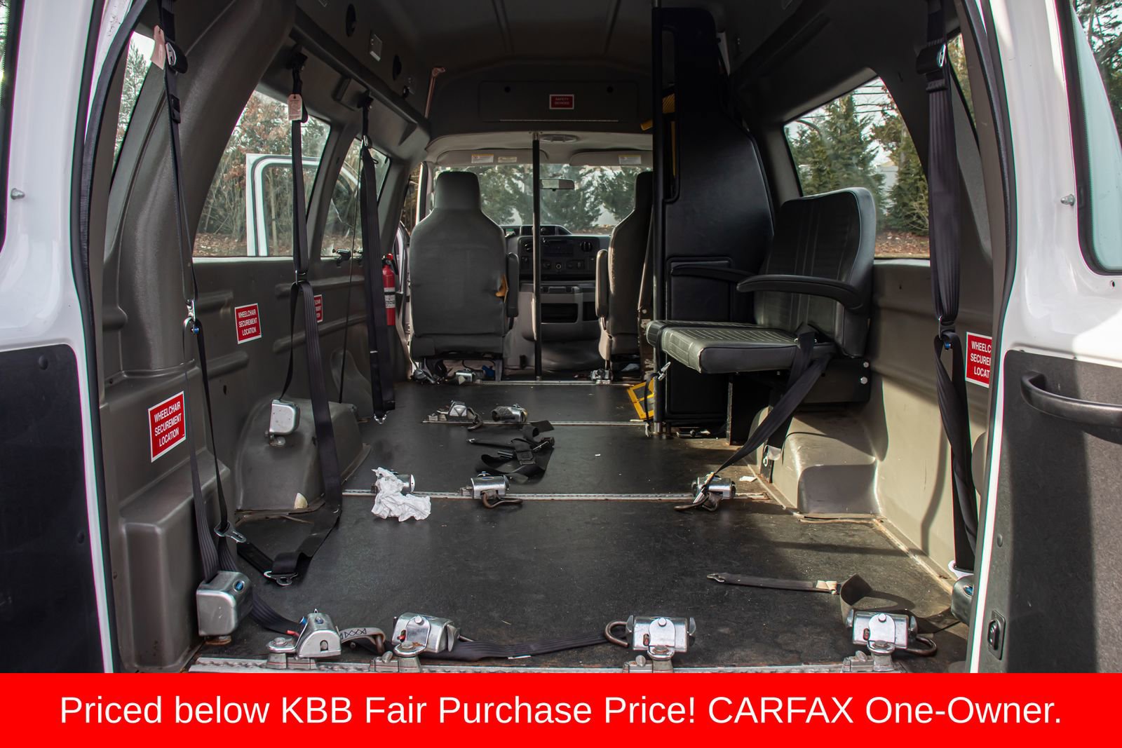 Used 2013 Ford E-350 and Econoline 350 Extended Super Duty w/ PWR Group image 15