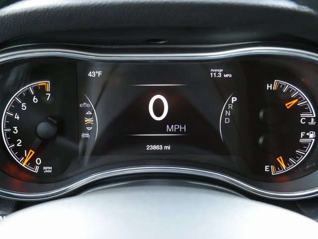 Used 2021 Jeep Grand Cherokee Laredo image 29