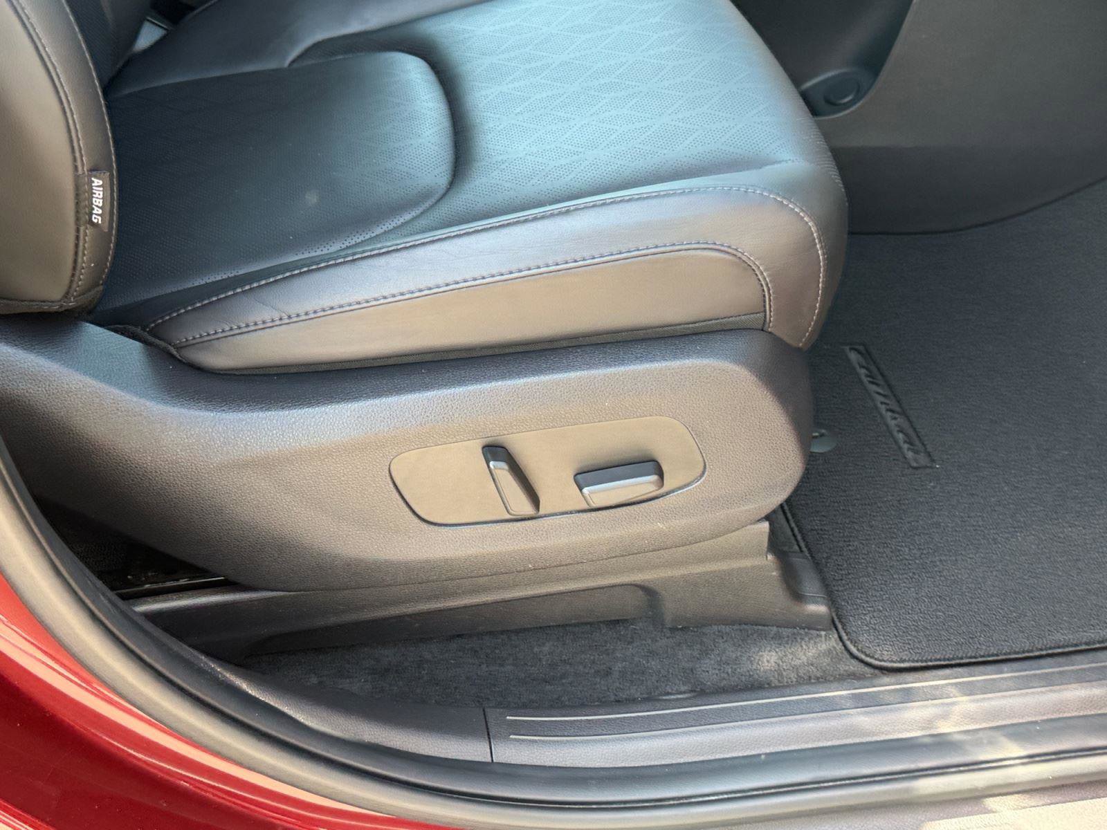 Used 2023 Kia Carnival SX FWD image 54