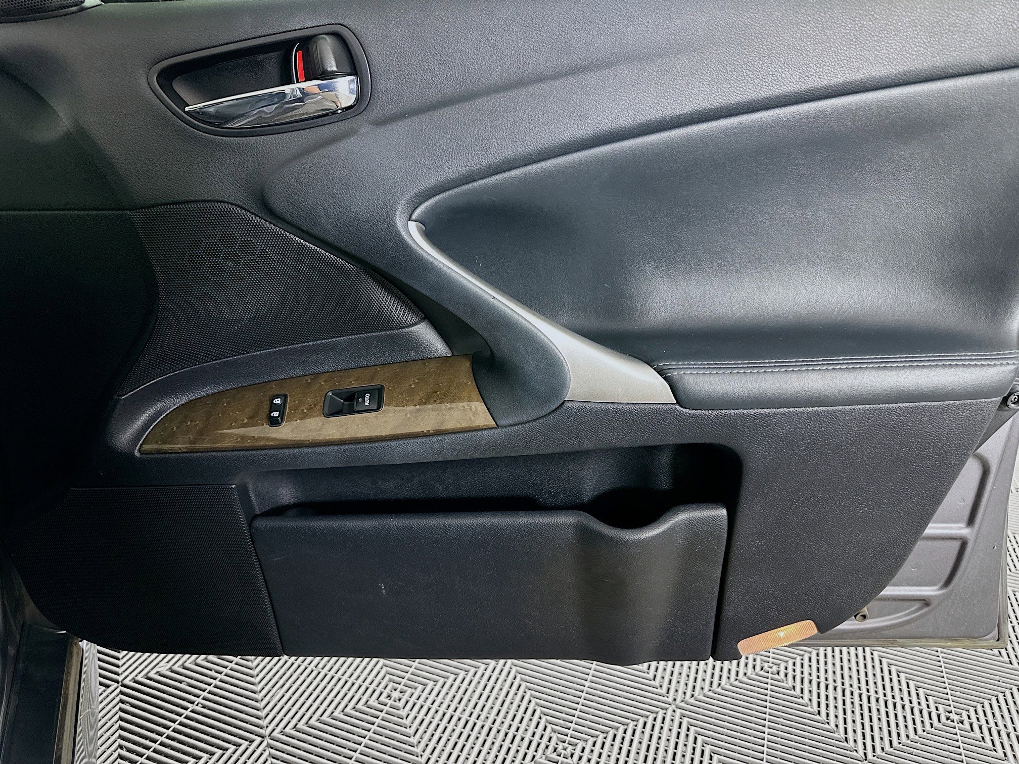 Used 2012 Lexus IS 250 AWD w/ Premium Pkg Value Edition image 29