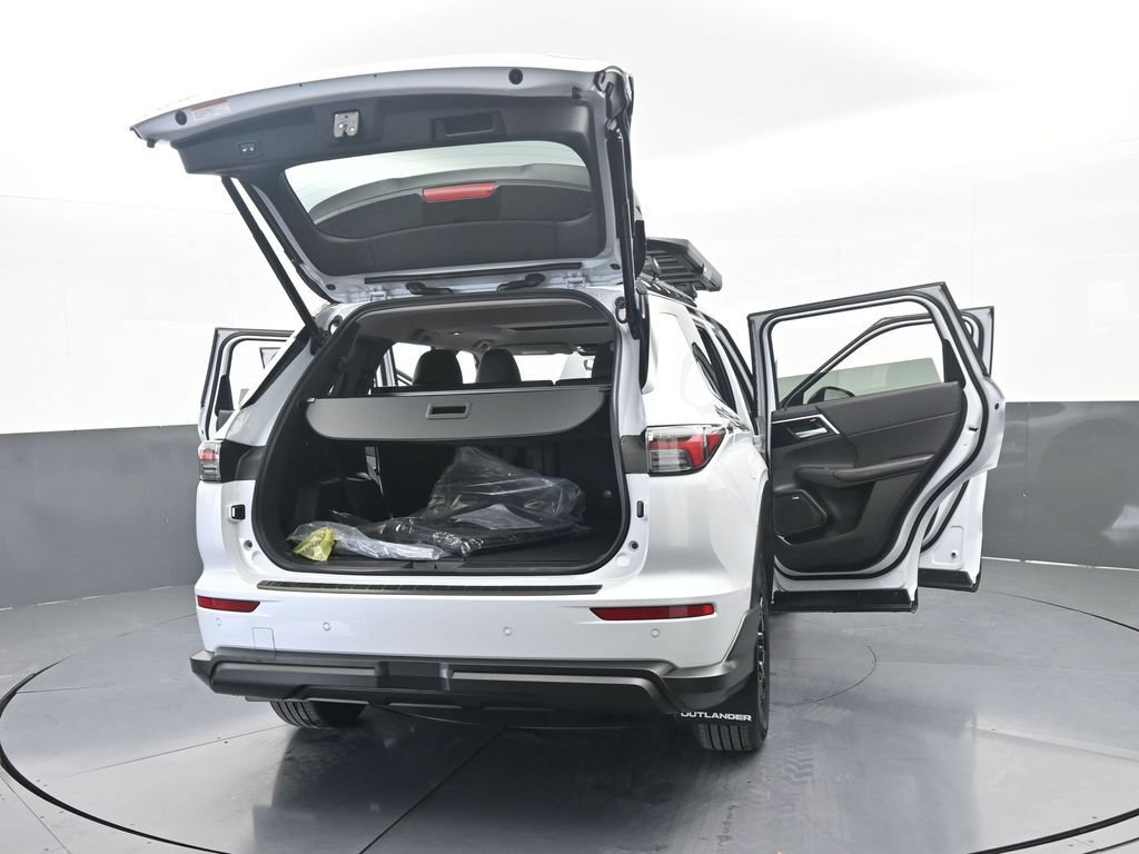 New 2026 Mitsubishi Outlander Trail Edition image 75