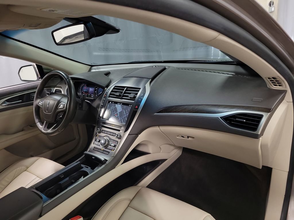 Used 2018 Lincoln MKZ Select w/ Select Plus Package image 27