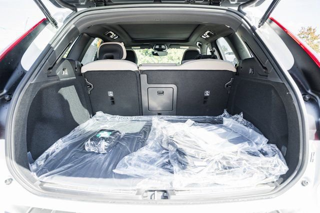 New 2026 Volvo XC60 B5 Plus w/ Protection Package Premier image 9