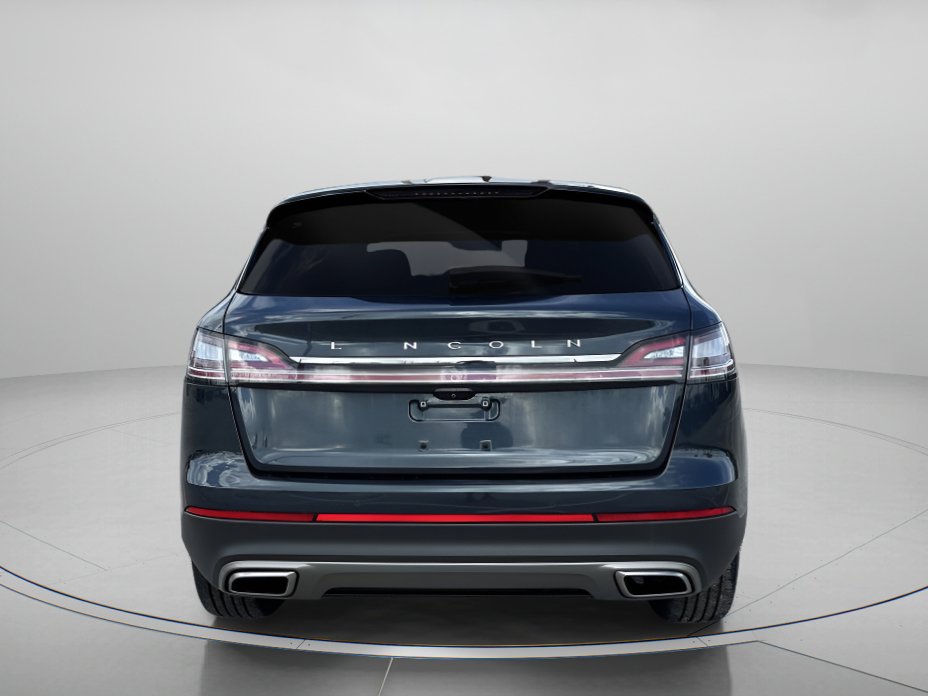 Used 2022 Lincoln Nautilus Reserve w/ Equipment Group 201A image 4