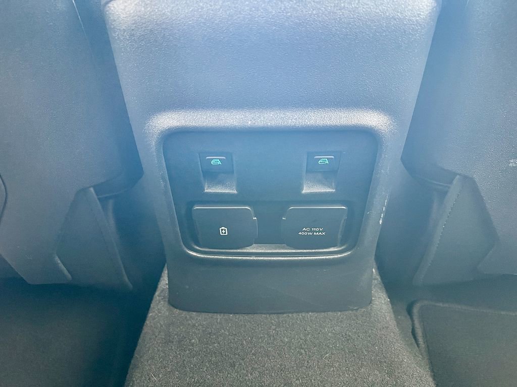 Used 2023 Ford Bronco Badlands w/ Sasquatch Package image 31