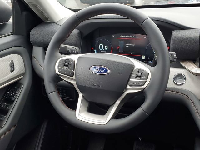 New 2026 Ford Explorer Active w/ Active Comfort Package image 30