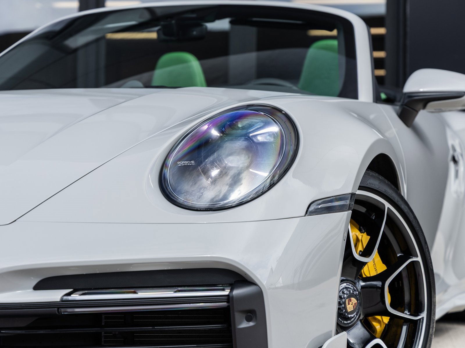 Certified 2022 Porsche 911 Turbo S w/ 911 Turbo Sportdesign Package image 19