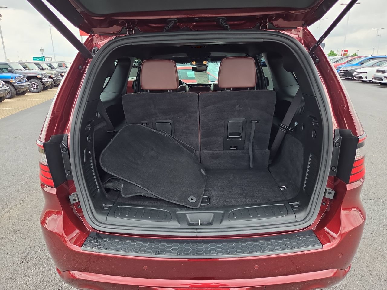 Used 2025 Dodge Durango R/T AWD/4WD image 13