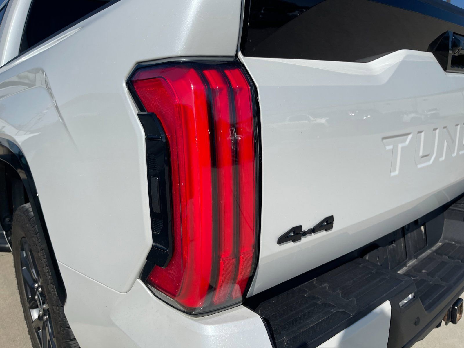 Used 2023 Toyota Tundra Platinum image 9