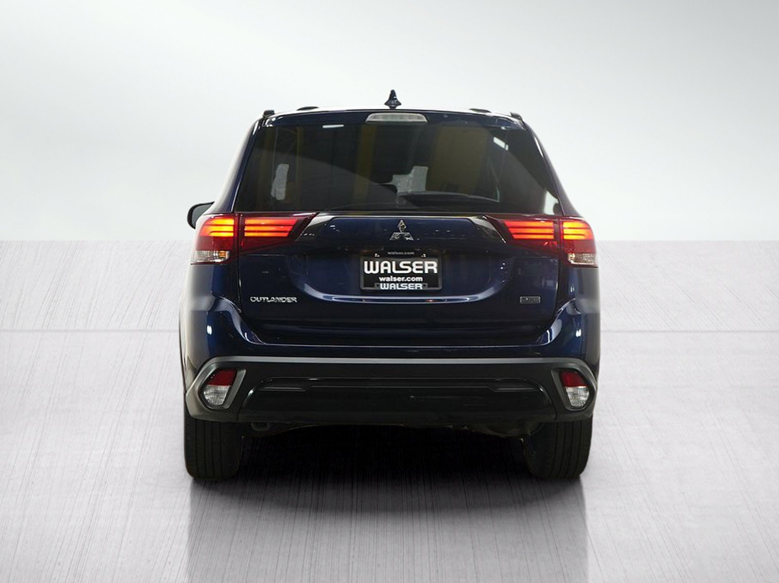 Used 2020 Mitsubishi Outlander LE AWD/4WD image 4