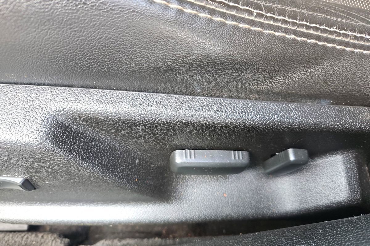 Used 2013 Cadillac CTS Luxury image 18