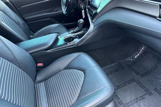 Used 2019 Toyota Camry SE FWD image 17