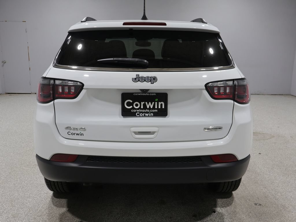 Used 2023 Jeep Compass Latitude AWD/4WD video 3