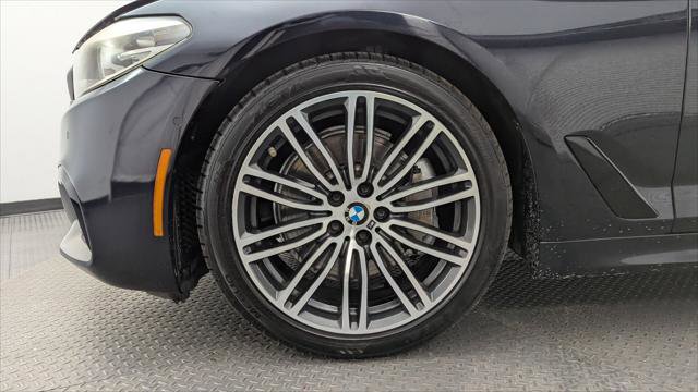 Used 2019 BMW 540i w/ M Sport Package RWD image 30