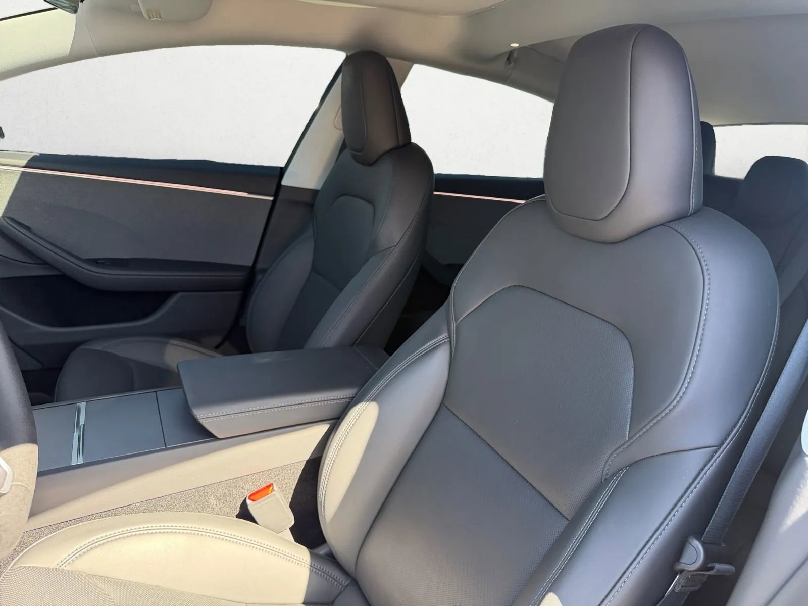 Used 2025 Tesla Model 3 Long Range RWD image 12