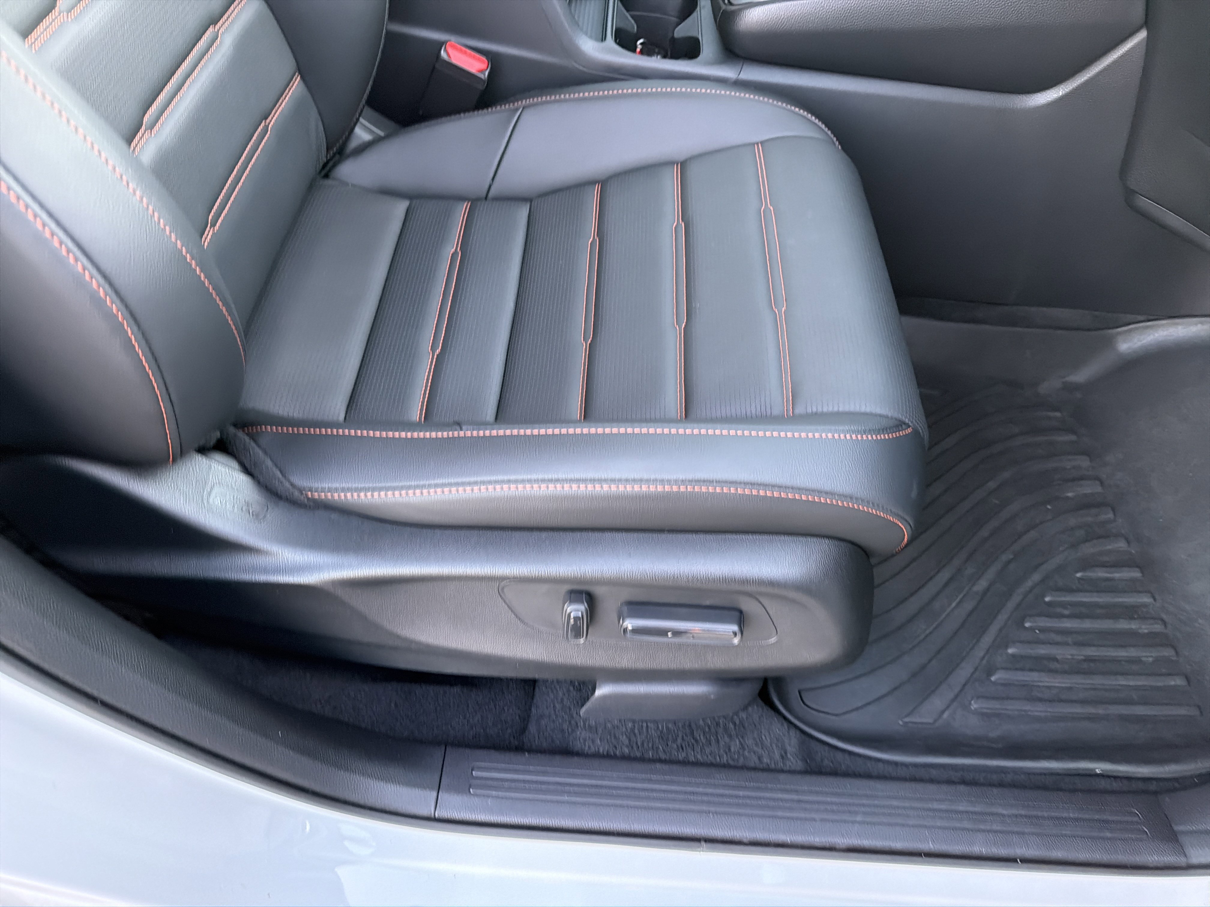 Used 2025 Honda CR-V Sport Touring image 74