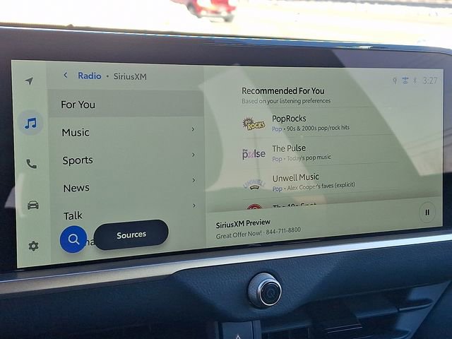 Used 2025 Toyota Crown Signia w/ Advanced Technology Package image 17