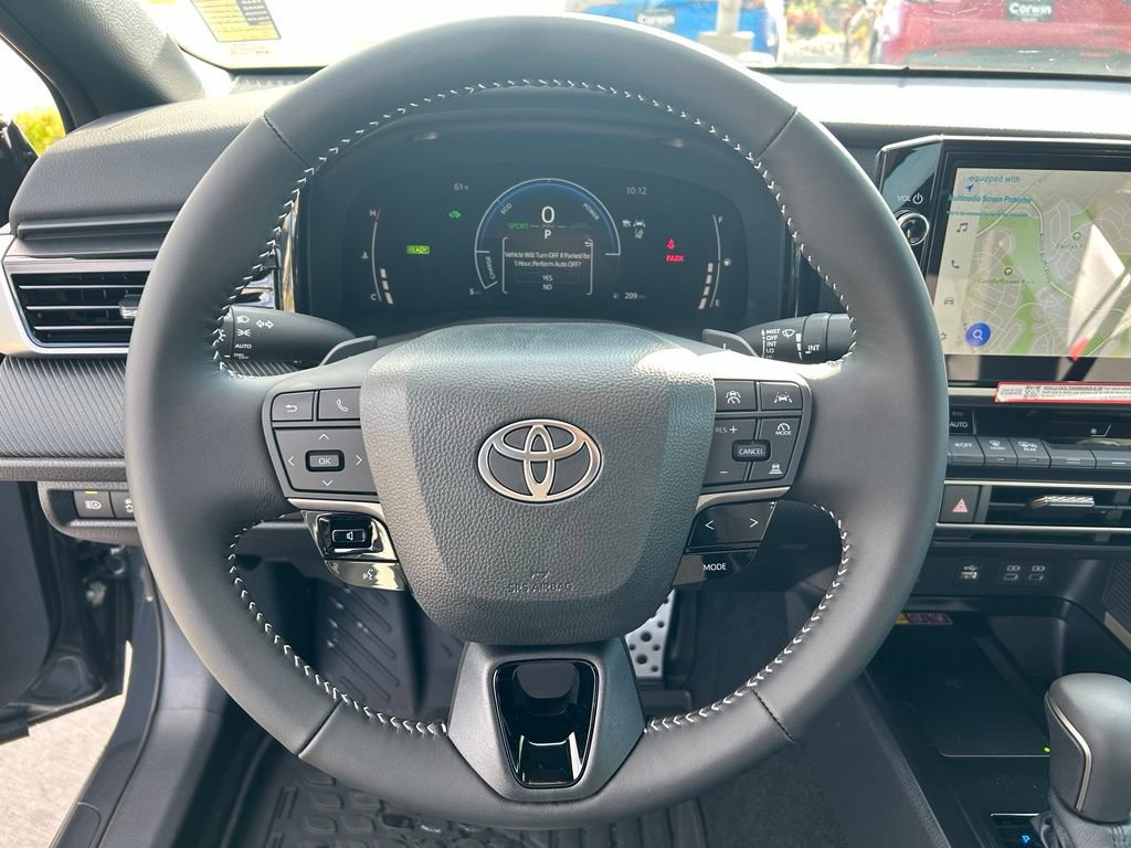 Used 2026 Toyota Camry SE FWD image 12