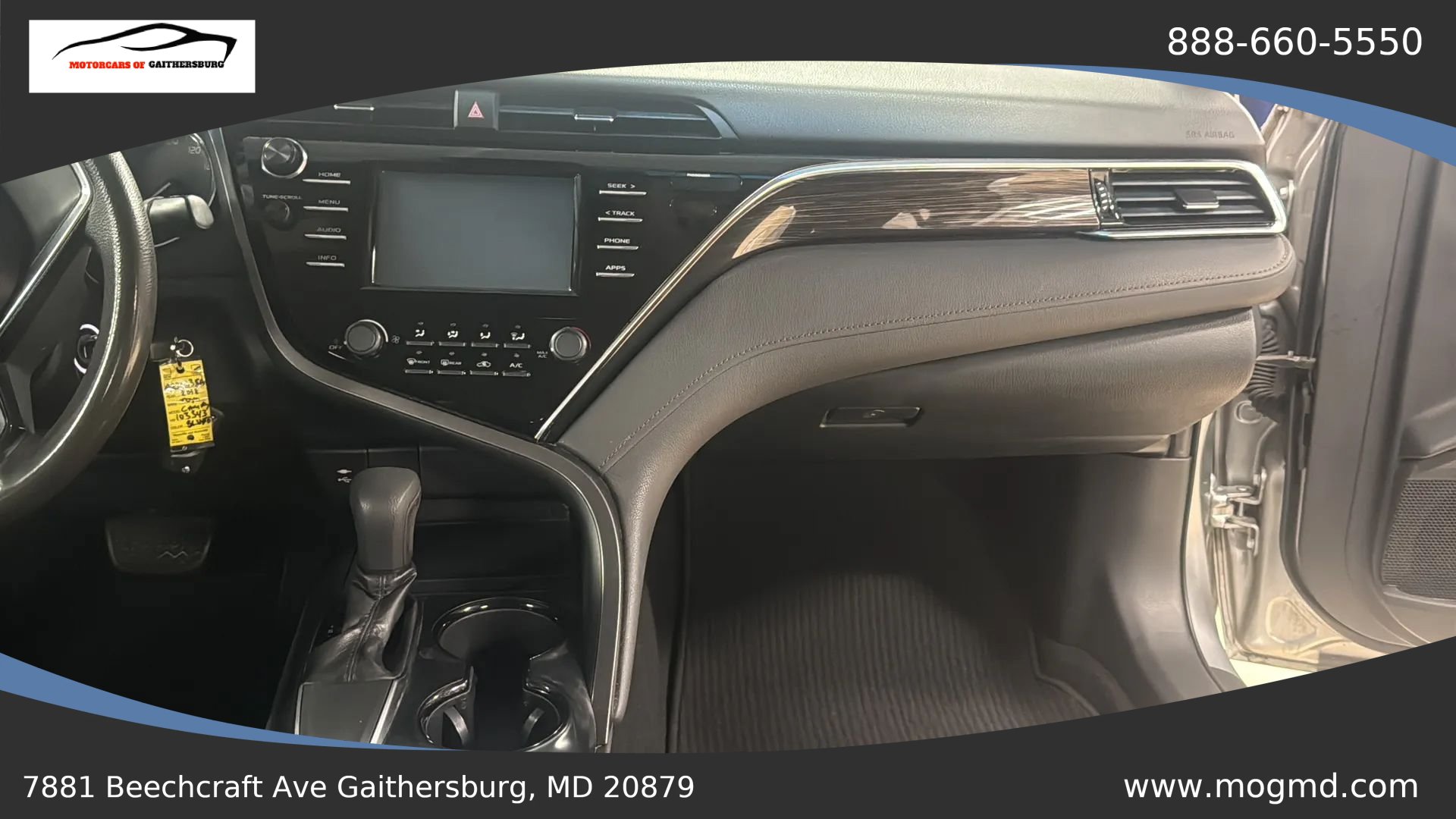 Used 2018 Toyota Camry LE FWD image 9