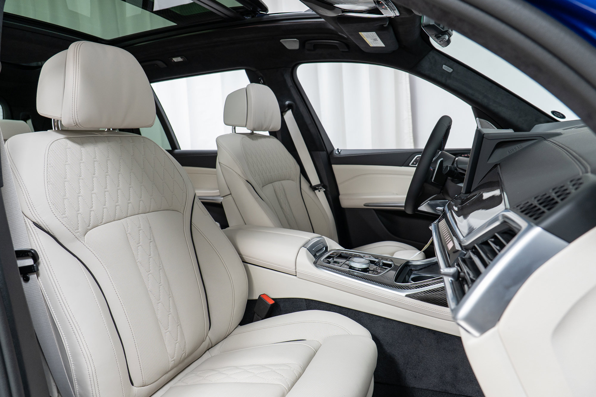 Used 2026 BMW X7 M60i AWD/4WD image 23