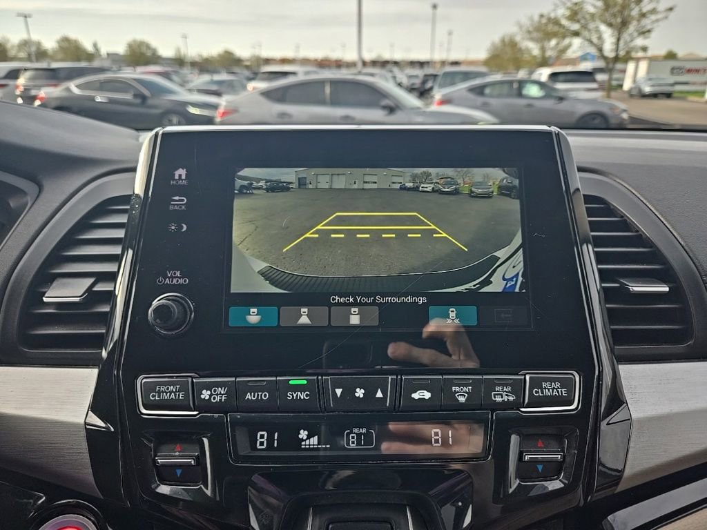 Used 2023 Honda Odyssey Touring image 16