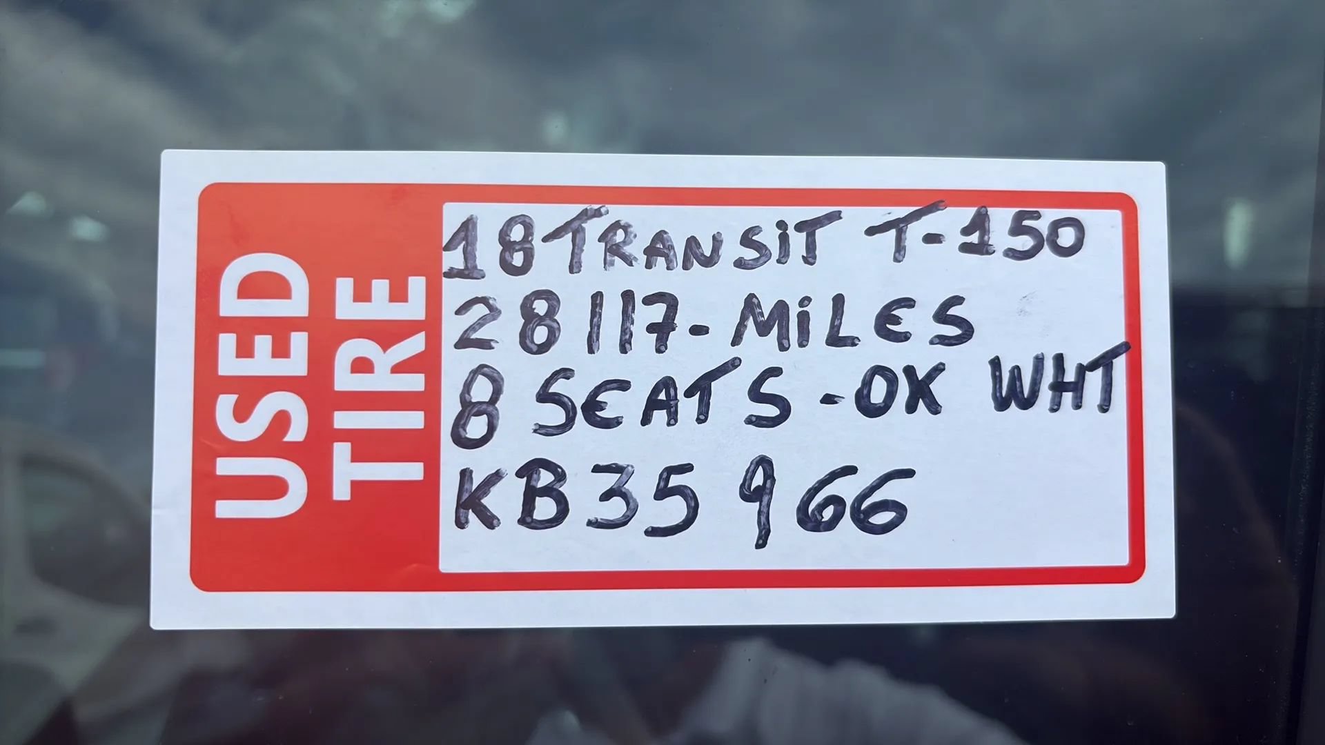 Used 2018 Ford Transit 150 XL RWD image 9