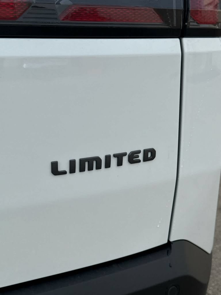 New 2026 Jeep Cherokee Limited AWD/4WD image 14