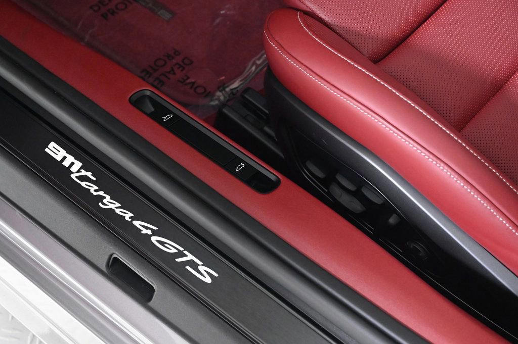 Certified 2025 Porsche 911 Targa 4 GTS image 26