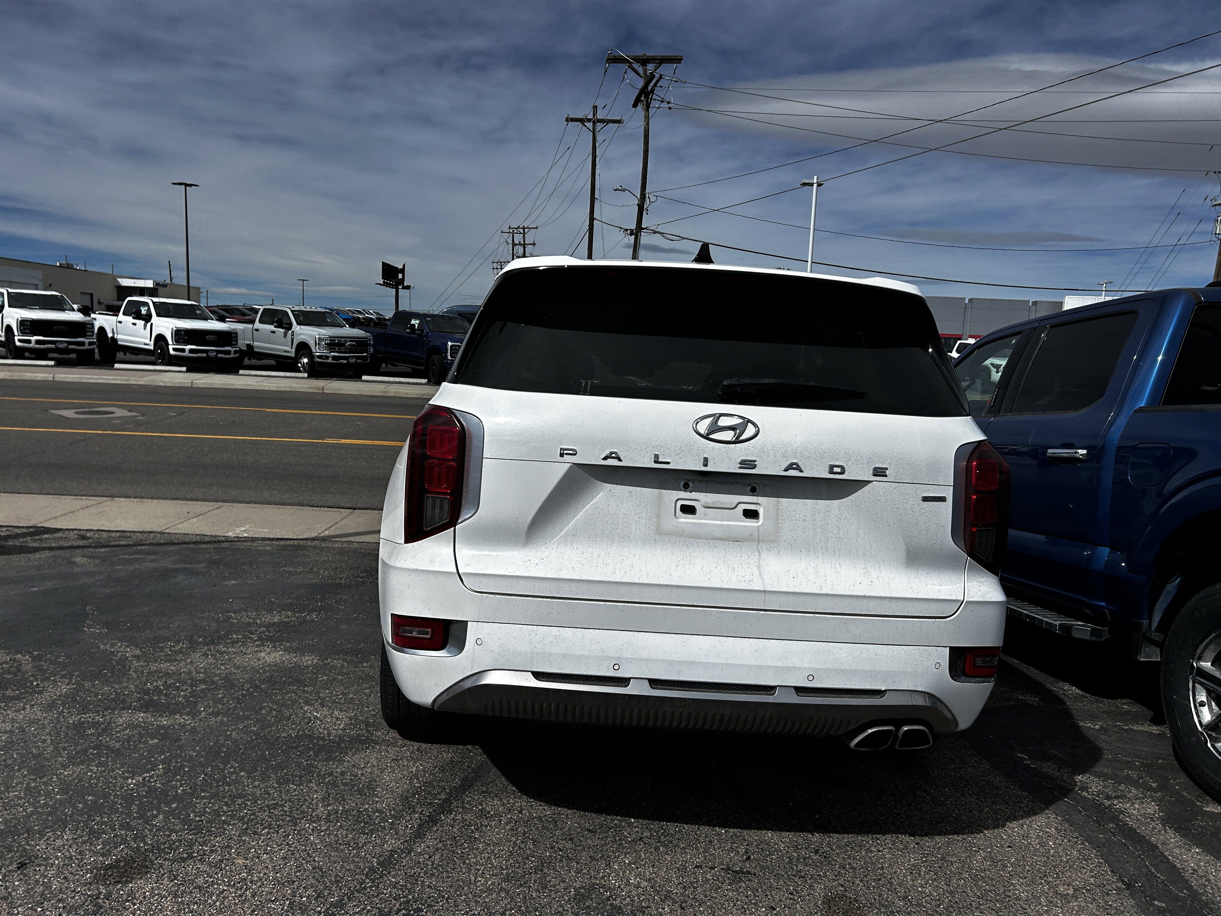 Used 2022 Hyundai Palisade Calligraphy image 4