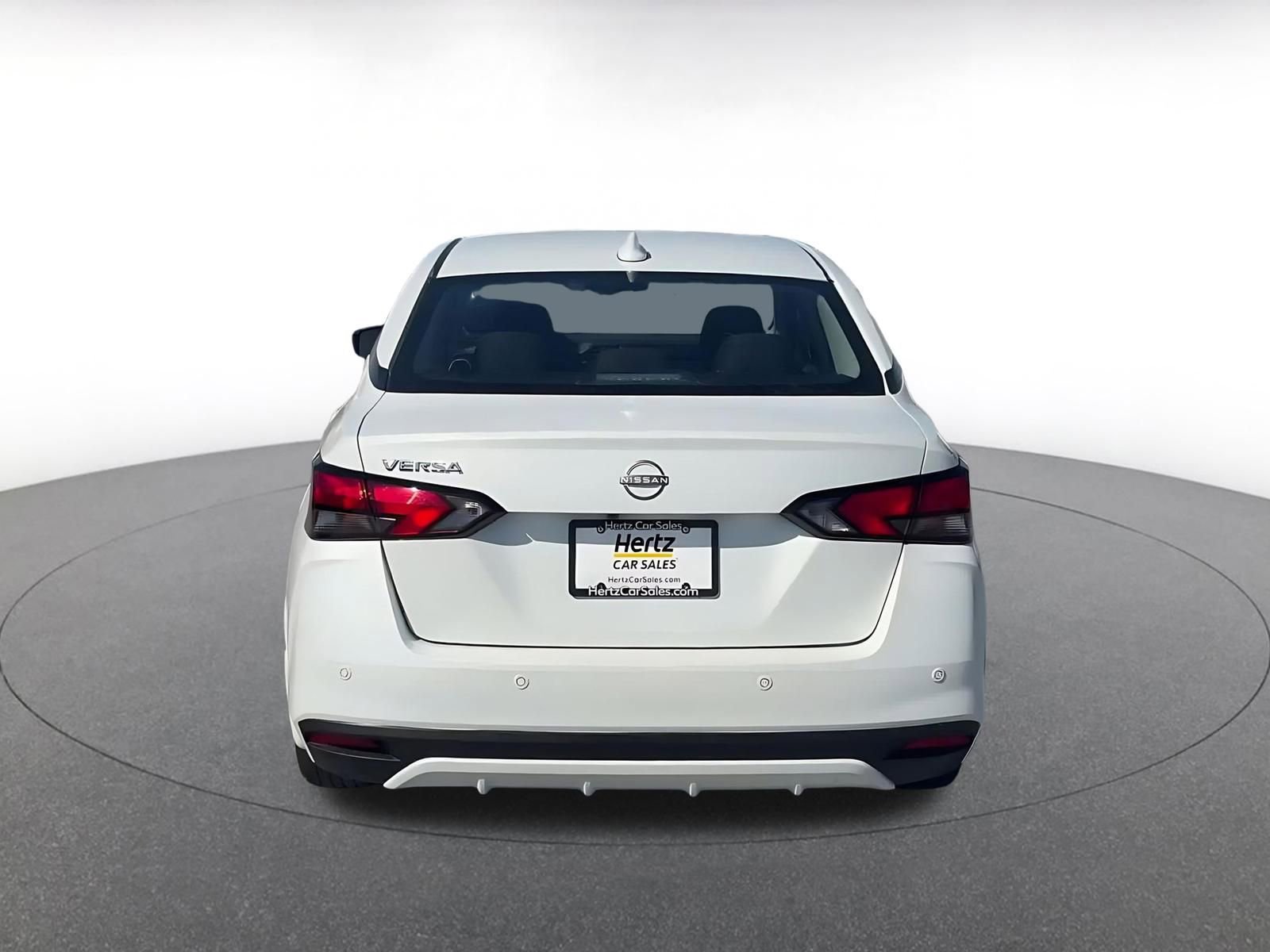 Used 2025 Nissan Versa SV w/ Trunk Package image 12