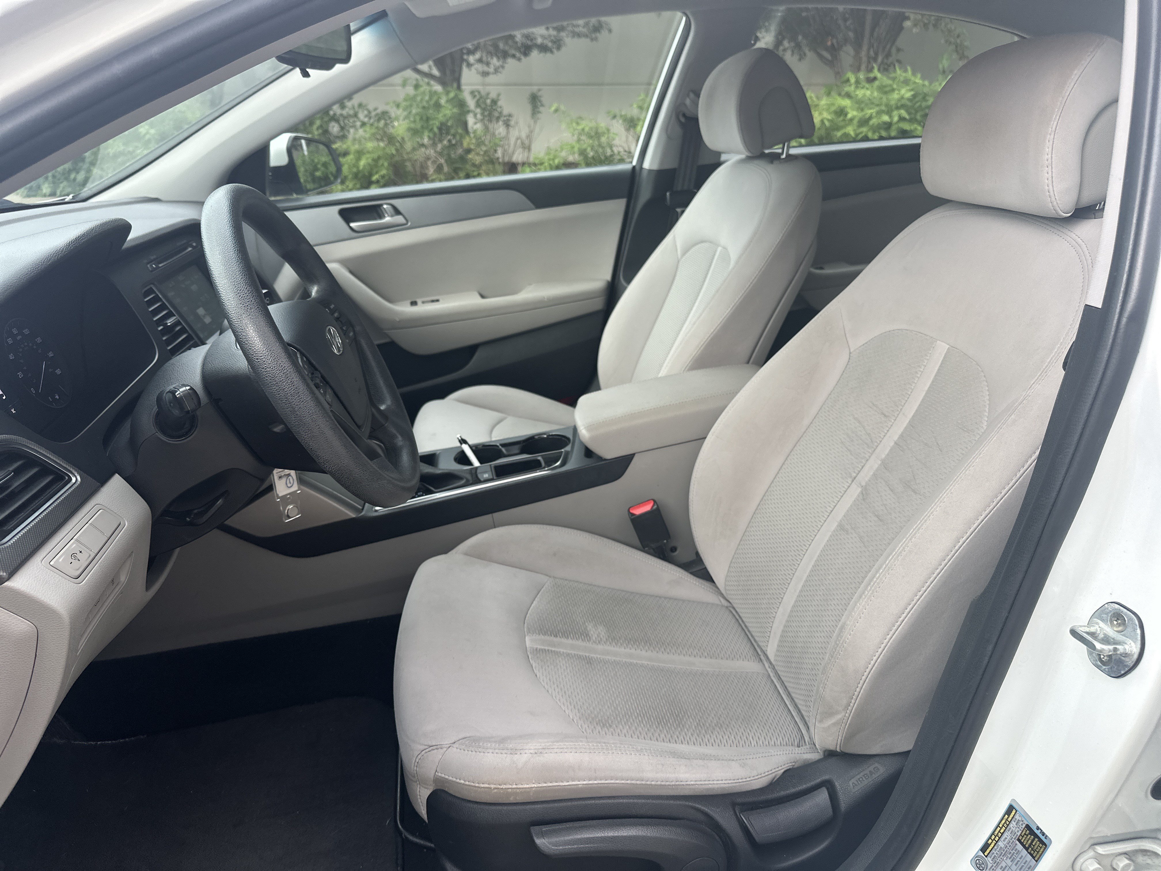 Used 2017 Hyundai Sonata SE FWD image 23