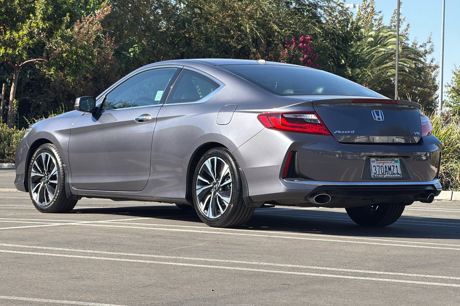 Used 2016 Honda Accord EX-L image 6