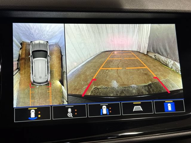Used 2023 Buick Envision Avenir AWD/4WD image 20