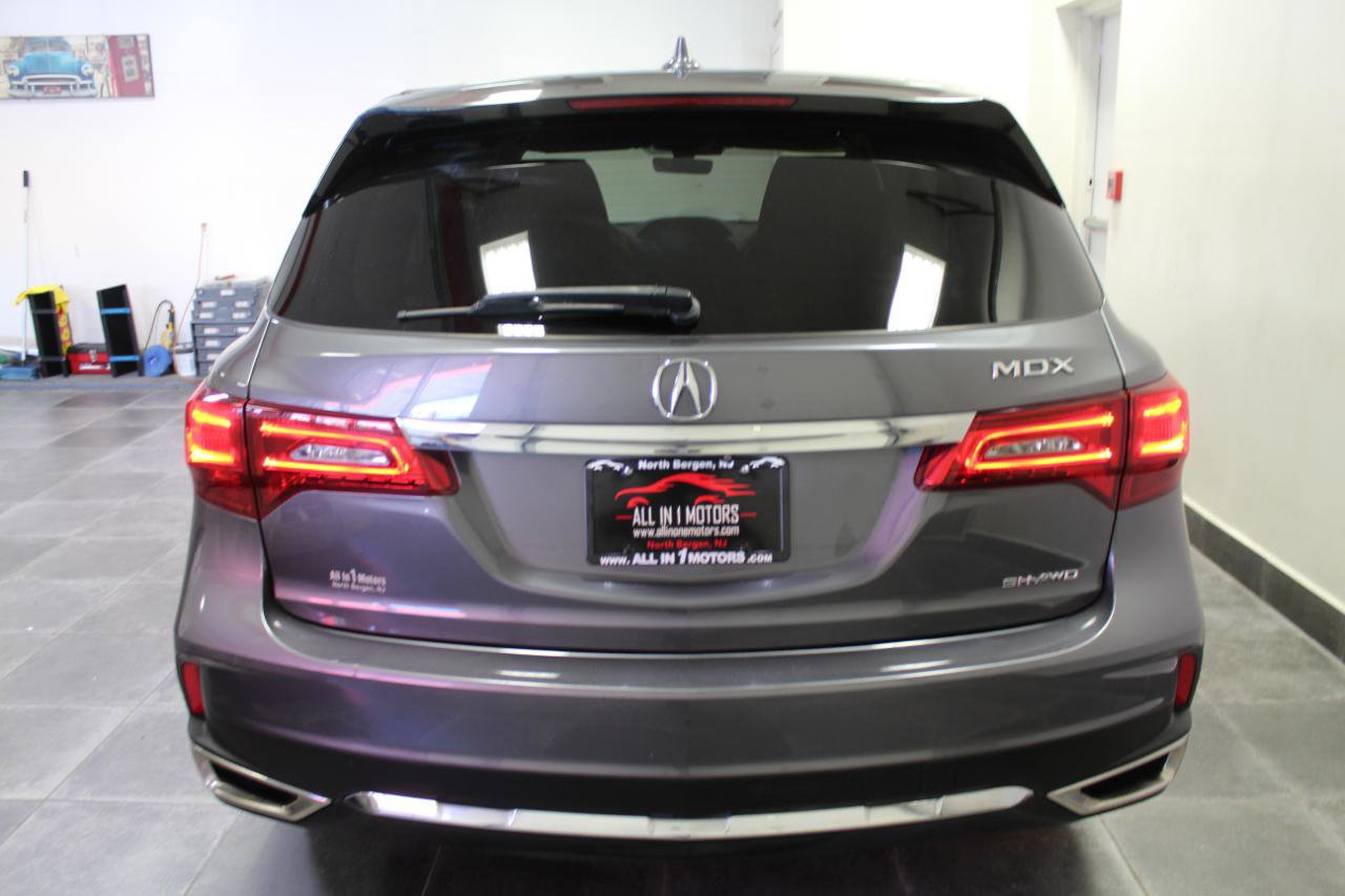 Used 2017 Acura MDX SH-AWD w/ Technology Package image 5