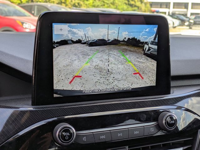 Used 2025 Ford Escape ST-Line image 9