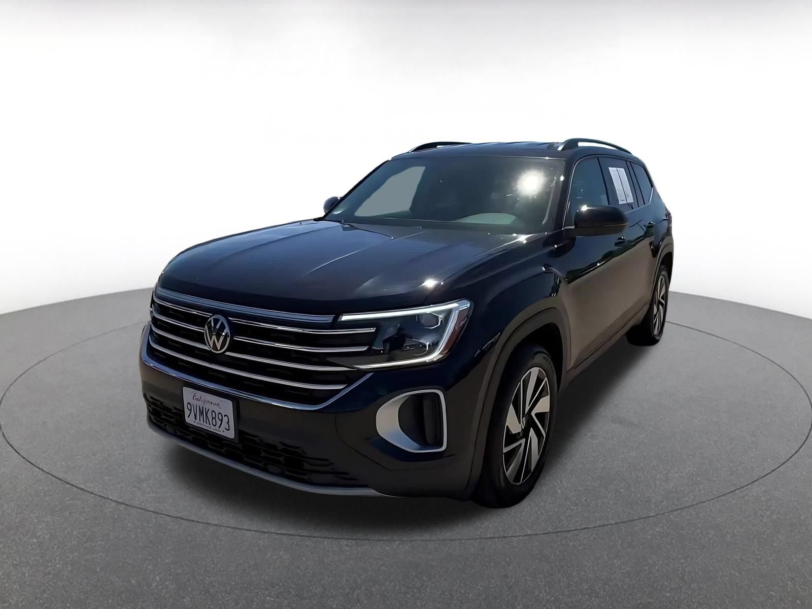 Used 2026 Volkswagen Atlas SE FWD image 7